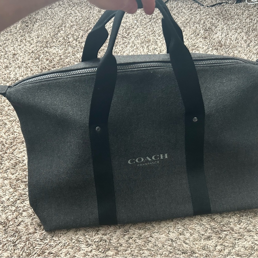 Limited Edition Coach Black Weekender Bag - Picture 3 of 7